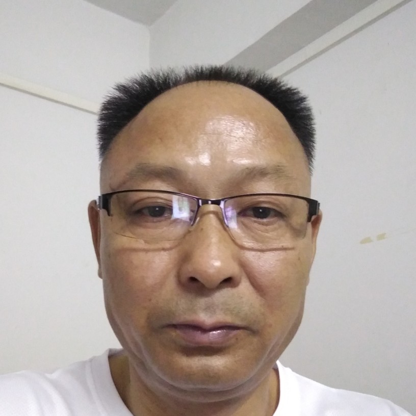 忐忑有红酒的照片