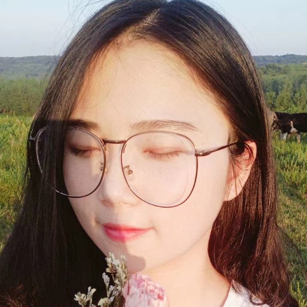 以曦的照片