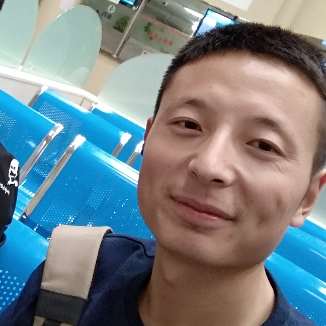 小熊猫邂逅背后的照片