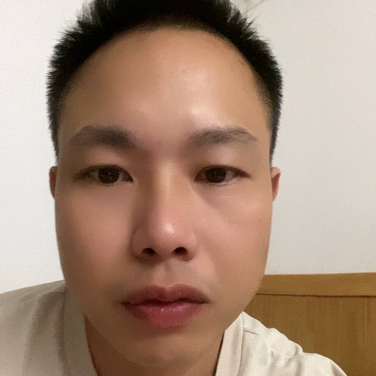 相逢何必曾相识的照片
