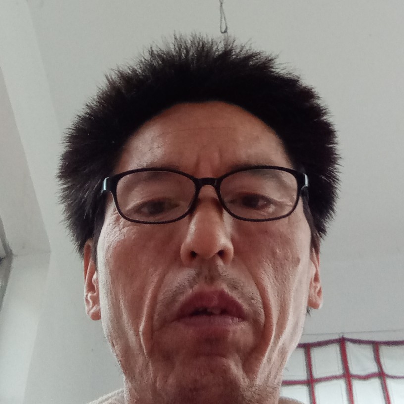 7852的照片