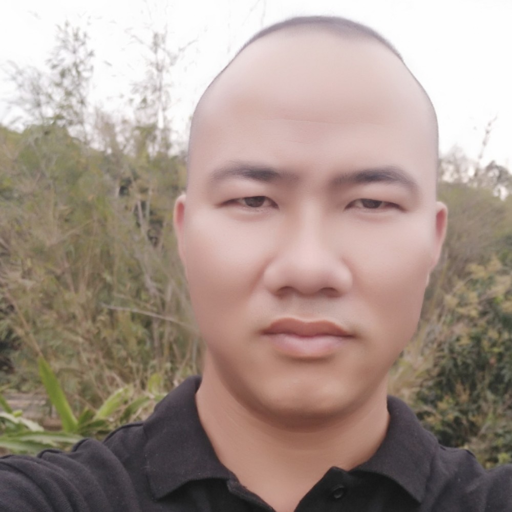 身影激动的照片