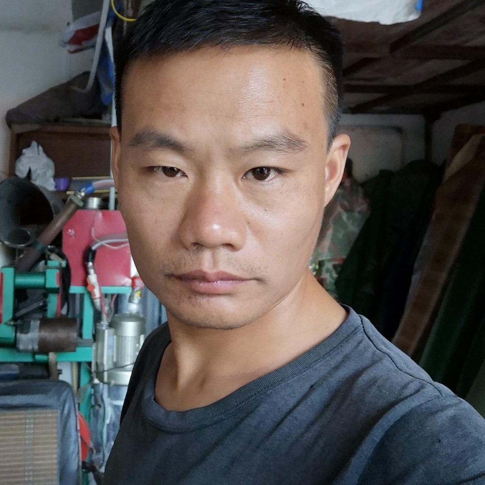 黑夜缥缈的照片