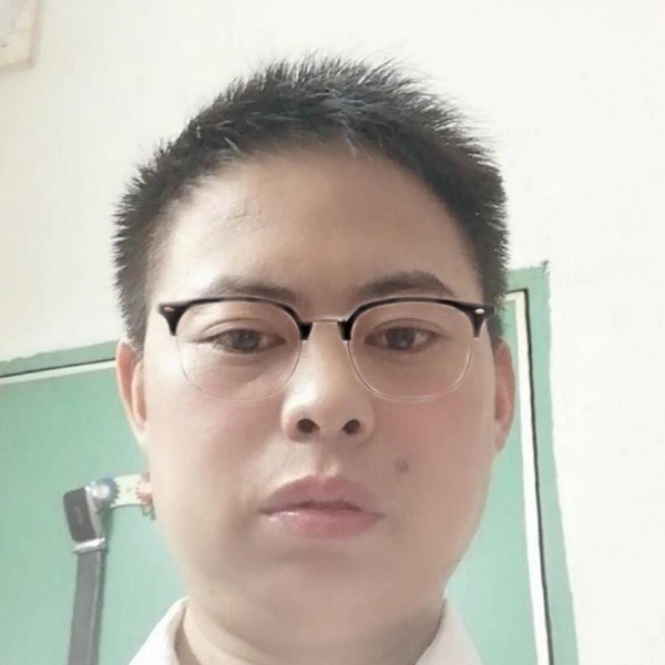 沃为的照片