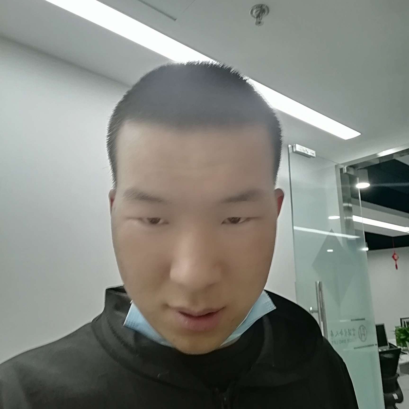 手套放弃老迟到的照片