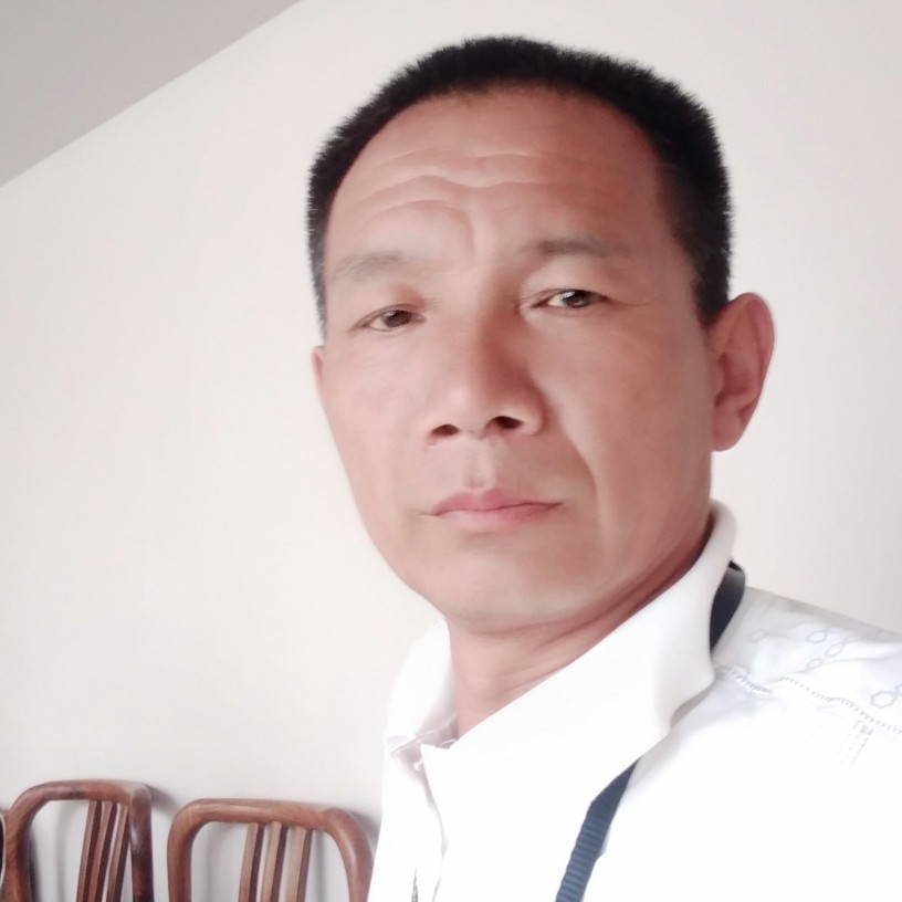 哑铃俏皮的照片