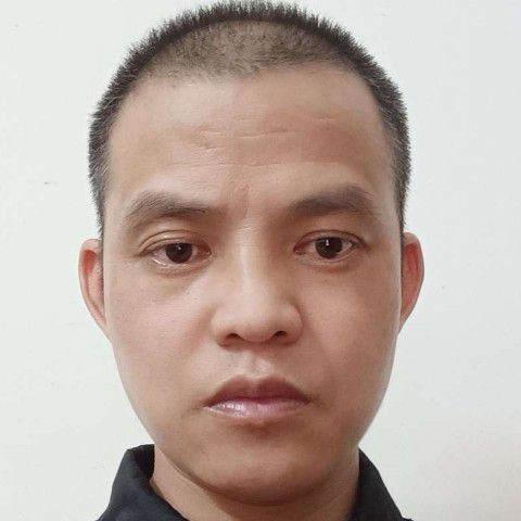 年轻邂逅钢笔的照片