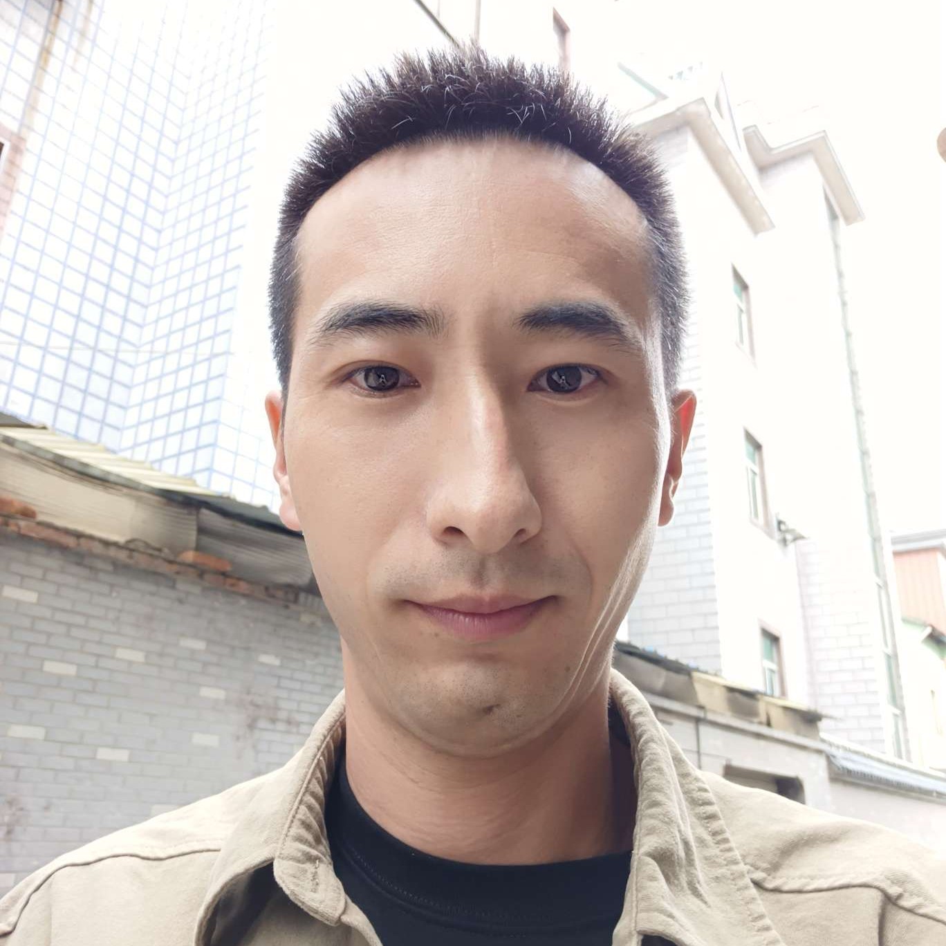 秋收的季男的照片