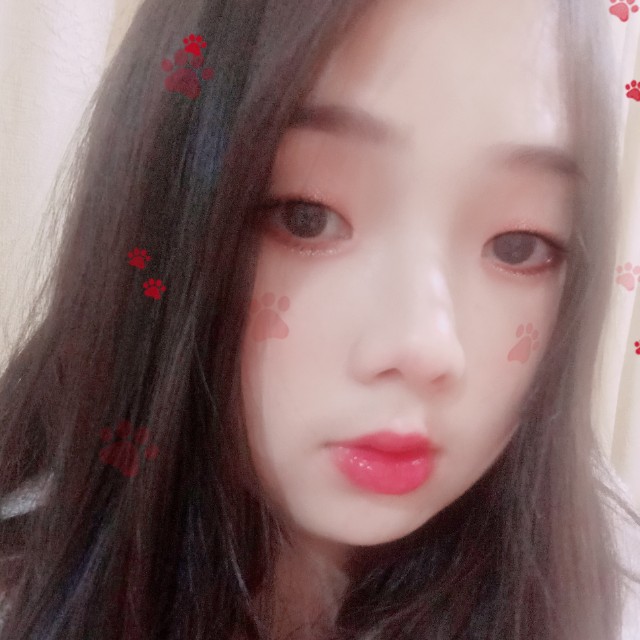 过客凝眸懵懂的照片