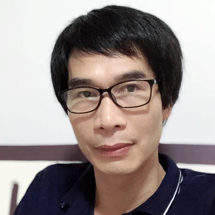 默默走来的照片