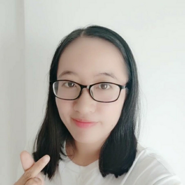 LindyHe的照片