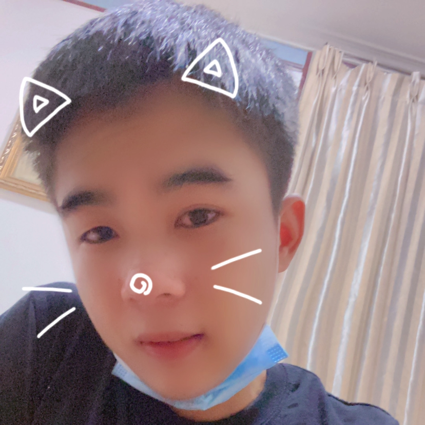 伶俐那酸奶的照片