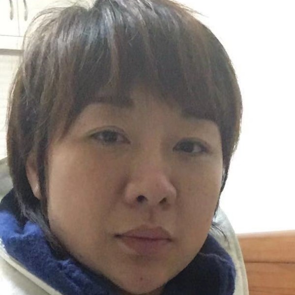 郭睡虫的照片