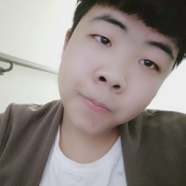 顾城歌的照片