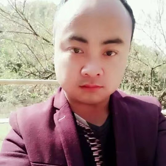 大叔多么黯然的照片