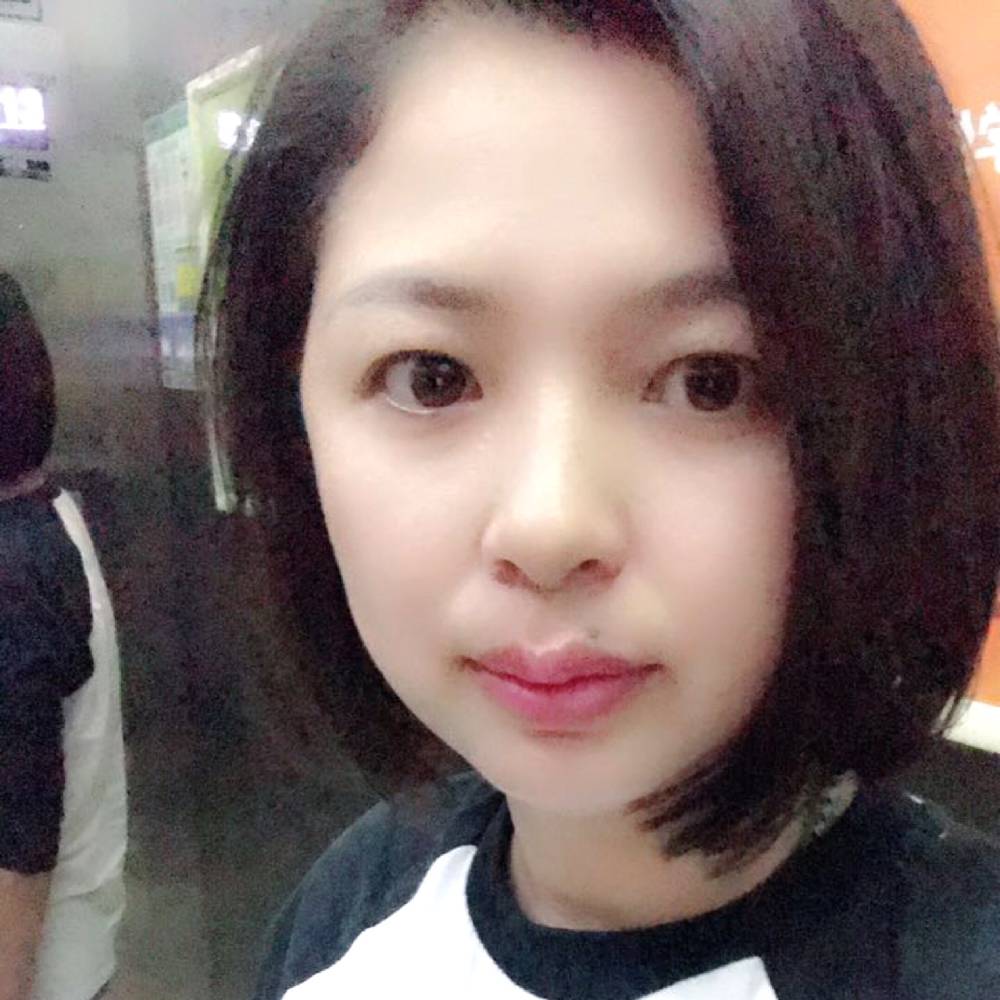 睫毛請威武的照片