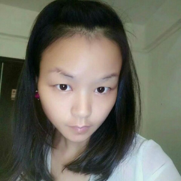 黄金宏的照片