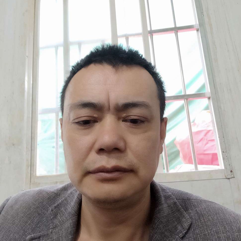机器猫默默的照片