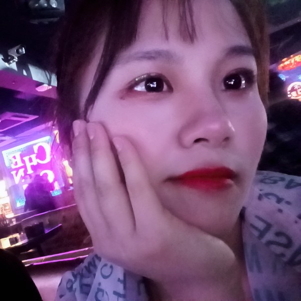 与黑夜交谈.的照片