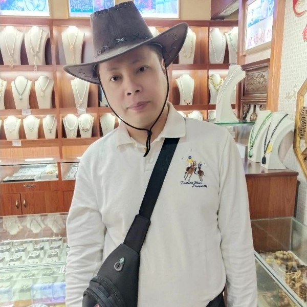 孤独与小伙的照片