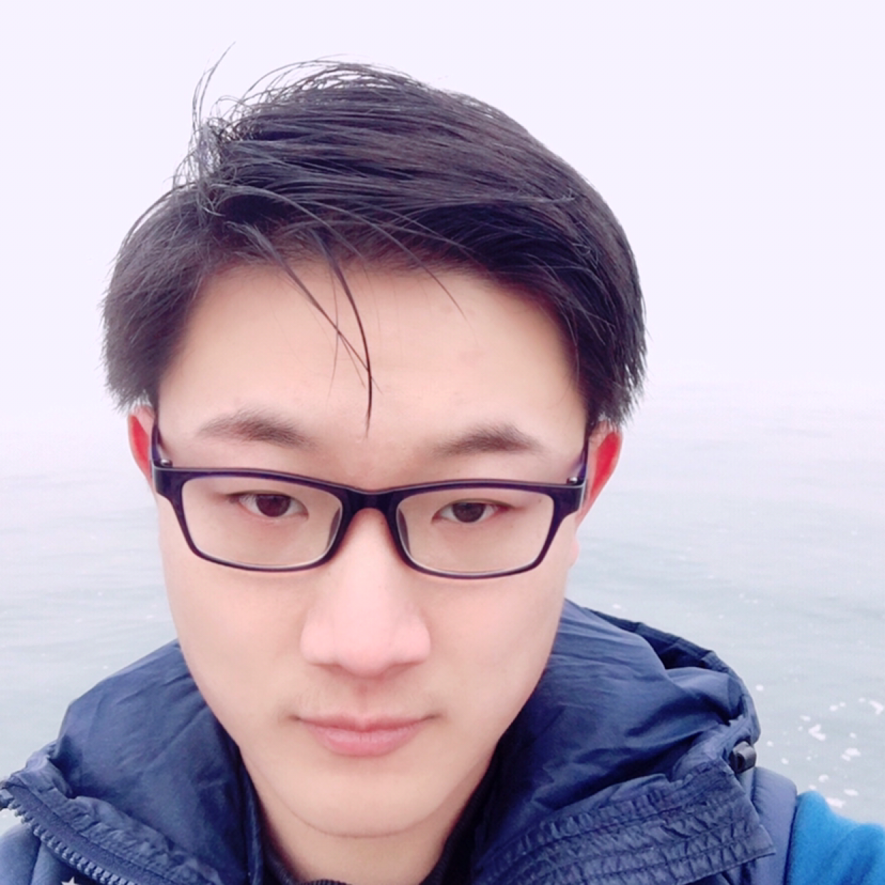 凉城浅吻无心的照片