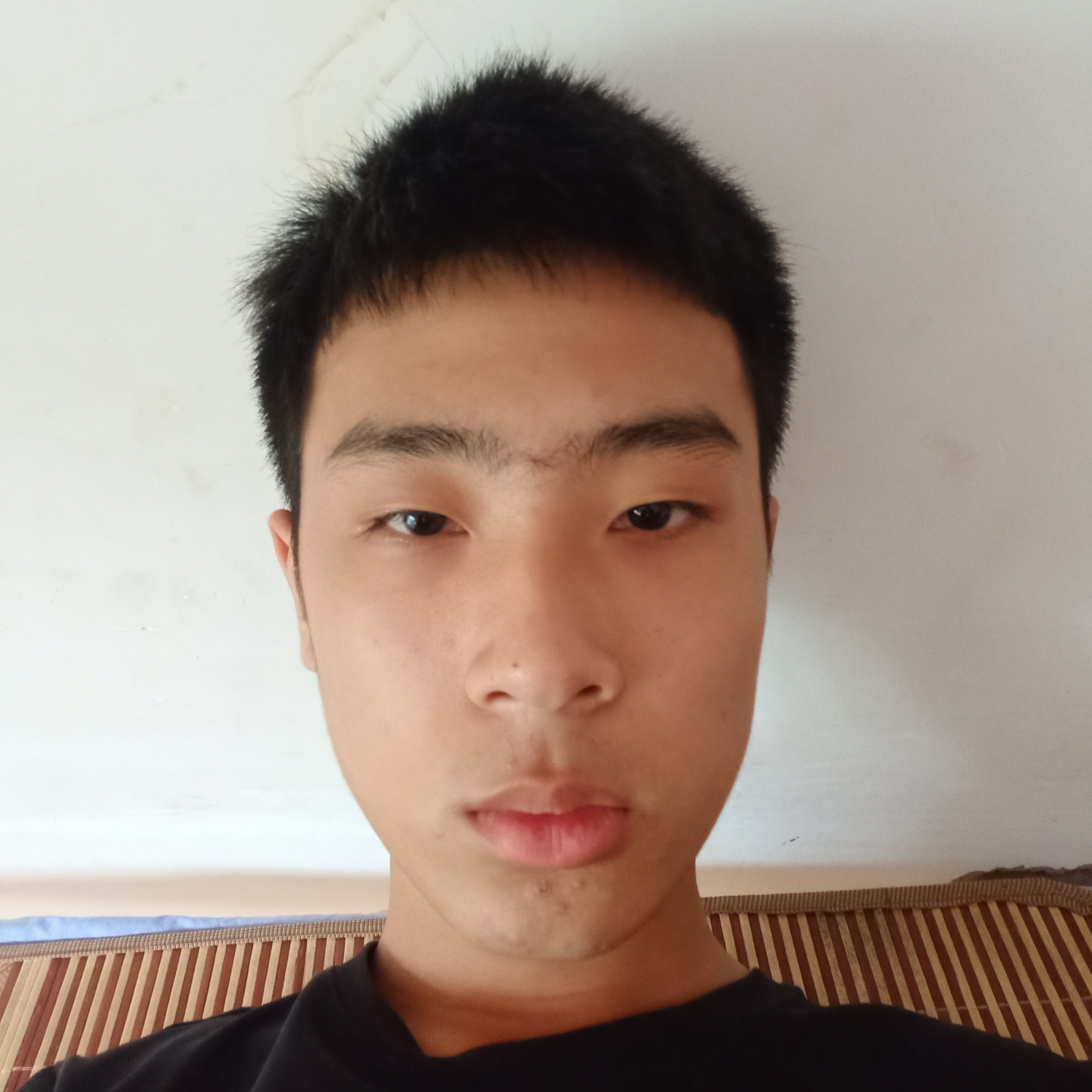 沧澜那沉静的照片
