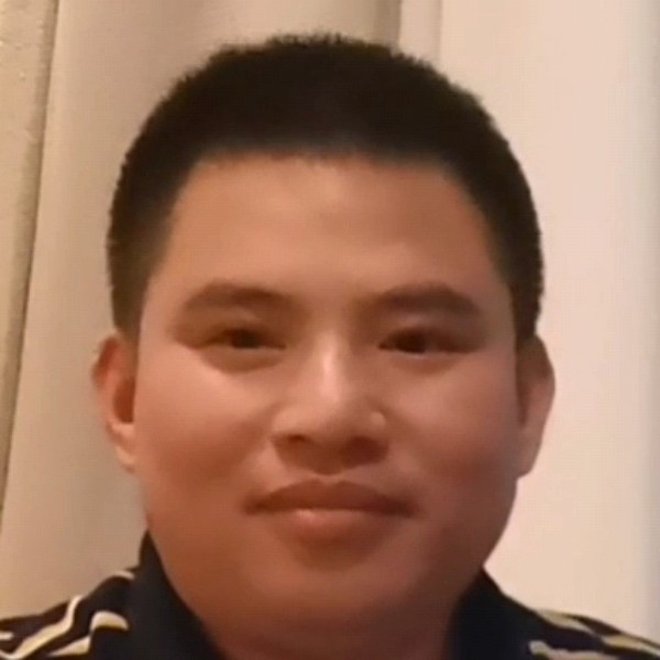求真务实的龙的照片
