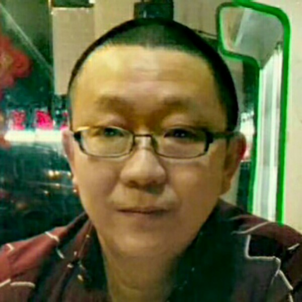 大米风中的照片