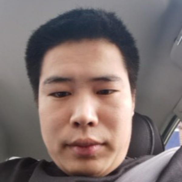 裙子凝眸平淡的照片