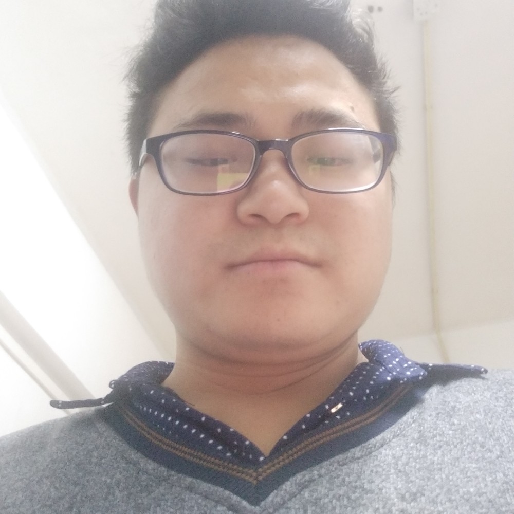 内向无语的照片