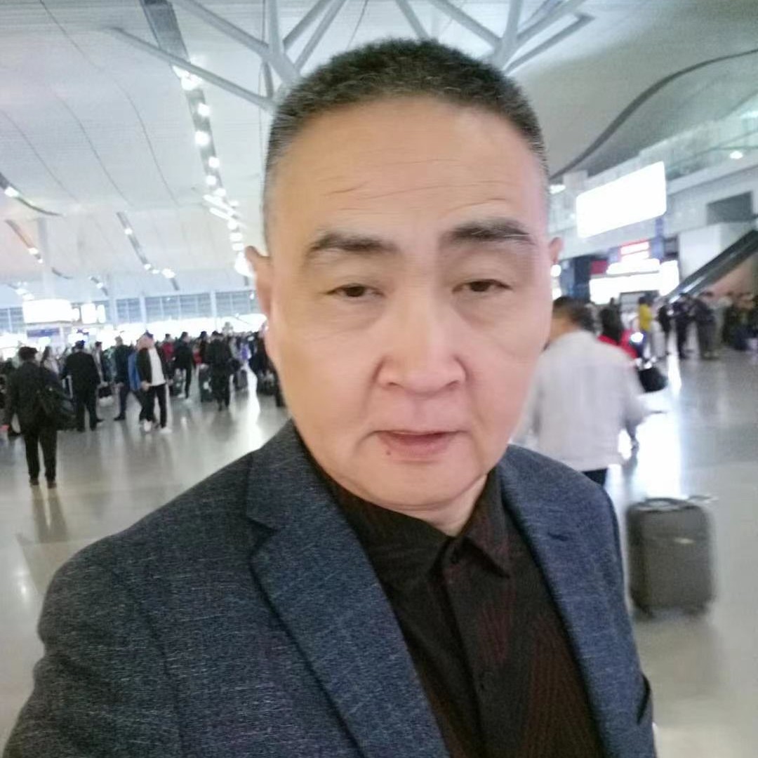 守望大海的照片
