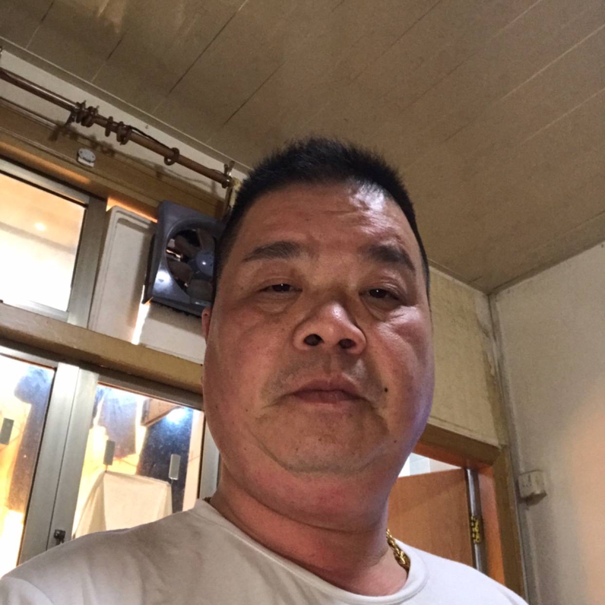 后来放弃晨阳的照片