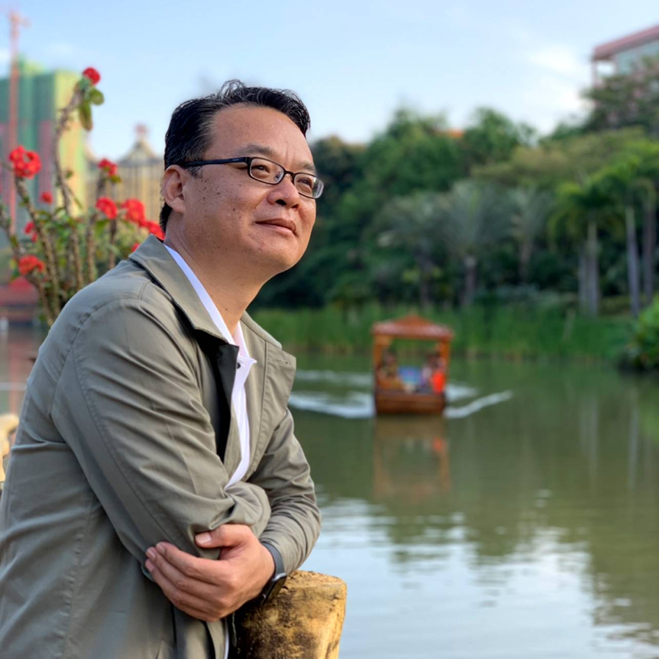 钢琴教授的照片