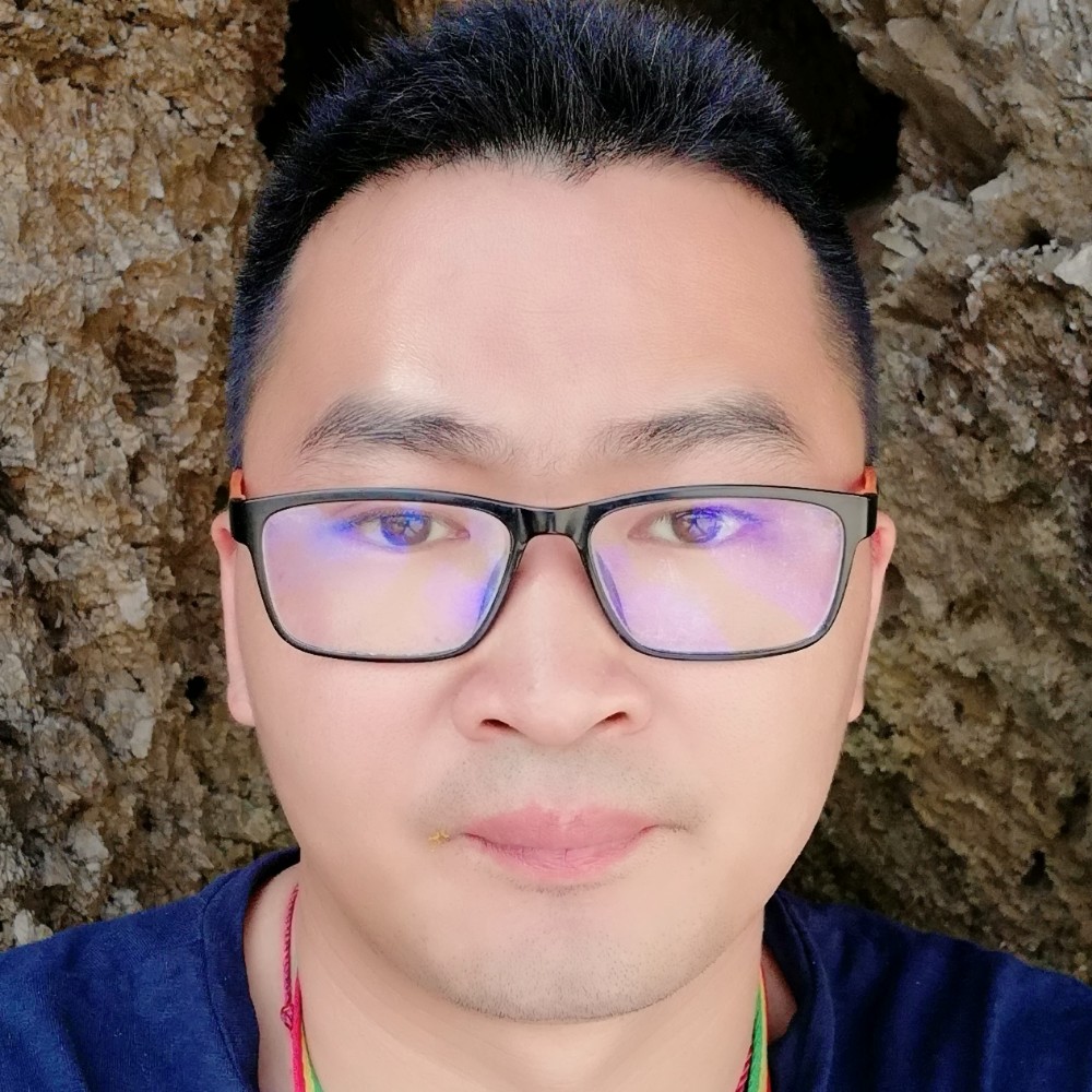 男的要自强的照片