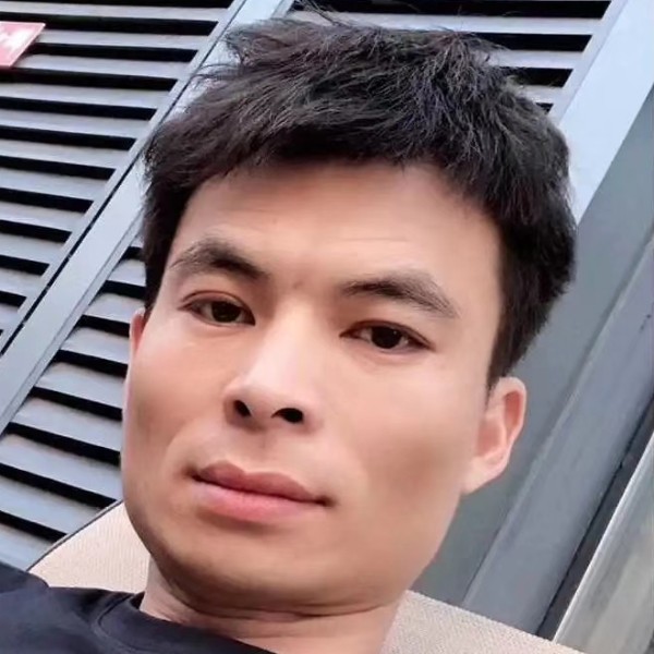 瑞克贝勒爷的照片