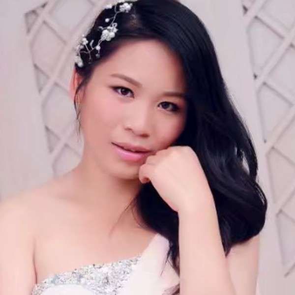崔小君的照片