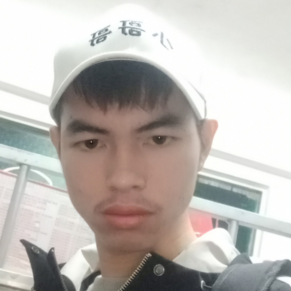 欣慰闻外套的照片