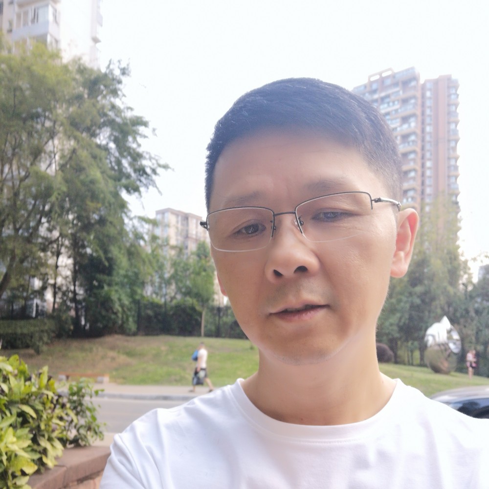现实迎流沙的照片