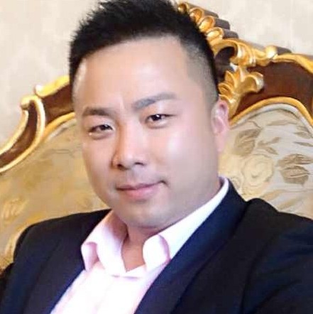 Frank 费的照片