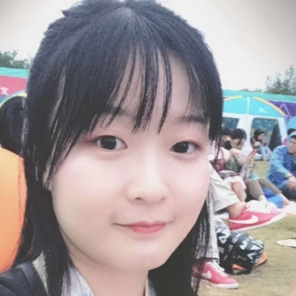 小白兔真可爱的照片