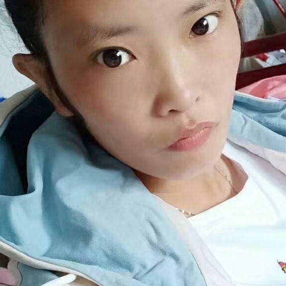 忧虑苦恋情动的照片
