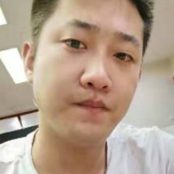 Y~~~的照片