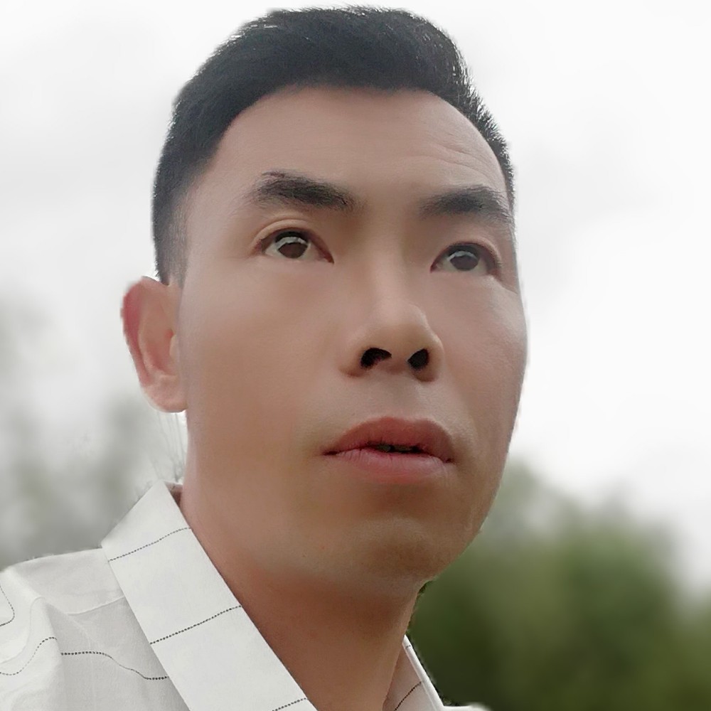 林中钖的照片