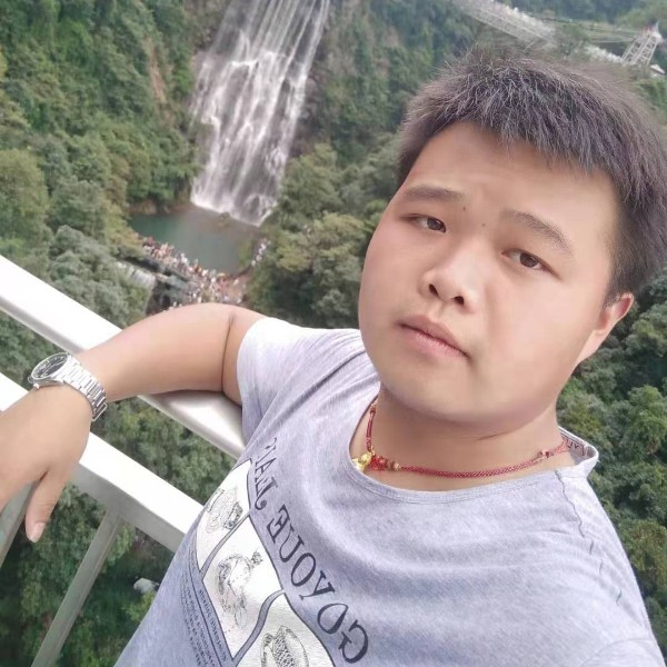 东方云霄的照片