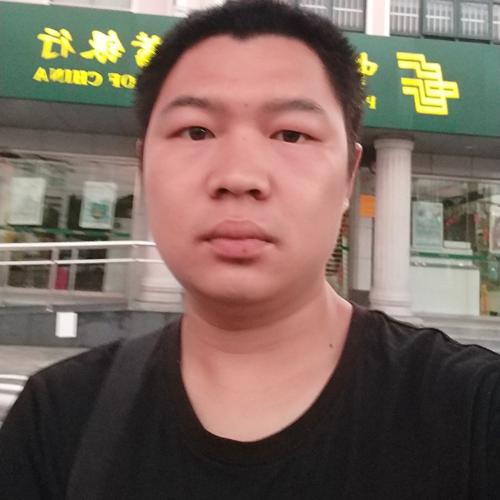 尊云寒冷的照片