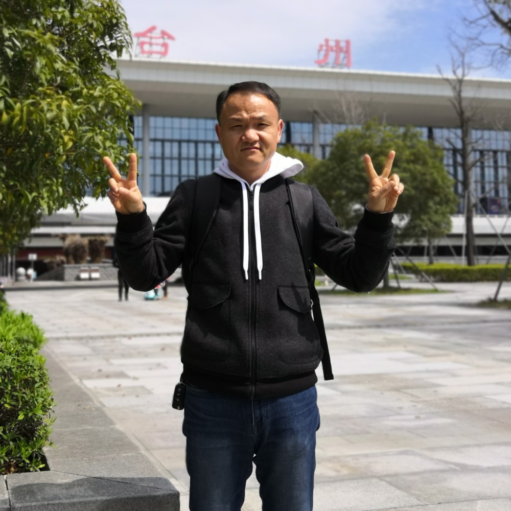 梅边柳边的照片