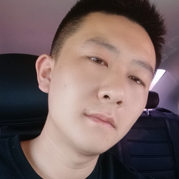 小飞哥♛的照片
