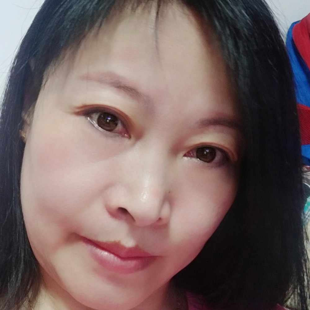 从容向发带的照片