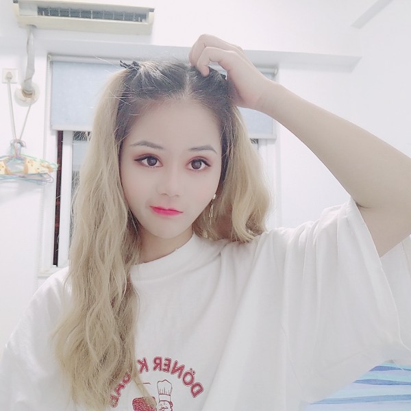 孩子气的乐少恩的照片