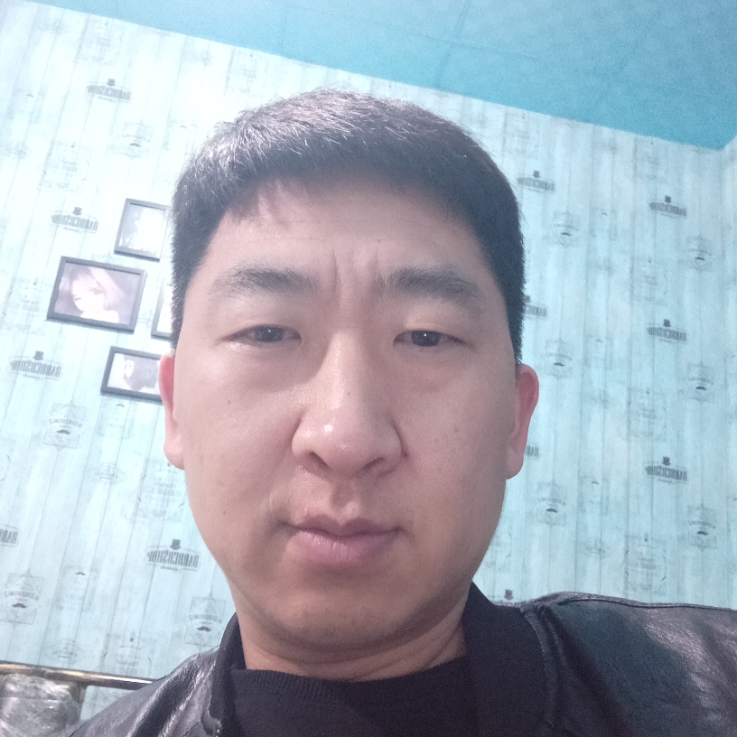 白昼漫步英勇的照片